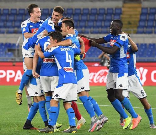 Verona vs Napoli Celebrate kemenangan